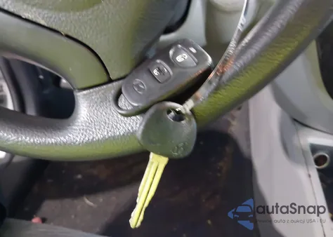 2008 Hyundai Santa Fe Gls z USA, uszkodzony, nr VIN 5NMSG13D88H199545